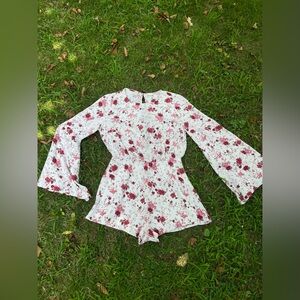 Forever 21 Chic Floral Bell Sleeve Romper - Burgundy and White Size M